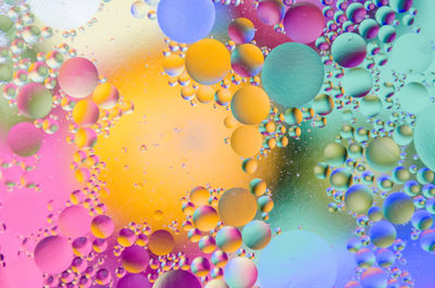 Full frame shot of bubbles