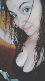 Portrait of beautiful young woman