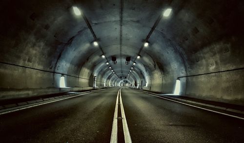 Illuminated tunnel