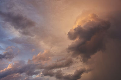 Low angle view of cloudy sky