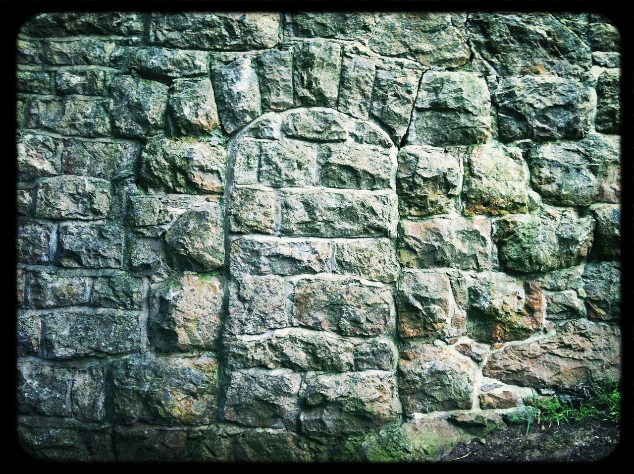 transfer print, stone wall, auto post production filter, textured, brick wall, wall - building feature, full frame, built structure, old, architecture, stone material, backgrounds, weathered, brick, stone, rough, wall, pattern, close-up, outdoors