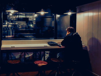 Man sitting in restaurant