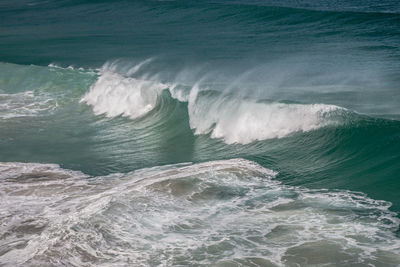 Waves splashing in sea