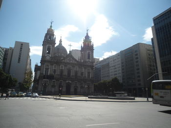 Buildings in city against sky