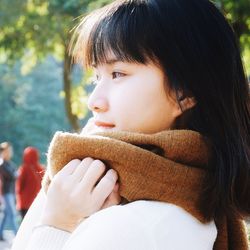 Close-up portrait of young woman