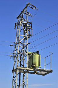 Electricity transformer as part of the power grid and power supply