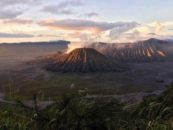 Scenic view of mt bromo against sky