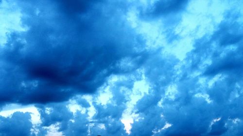 Low angle view of cloudy sky