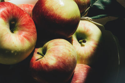 Ripe fresh red apples from the garden. organic and healthy food. top view