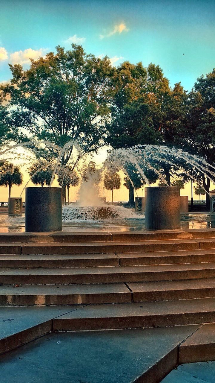 VIEW OF FOUNTAIN IN PARK