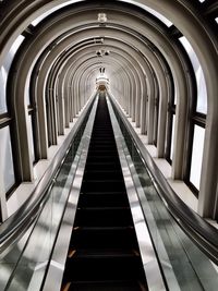 Diminishing perspective of moving walkway