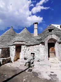 Old ruins against sky