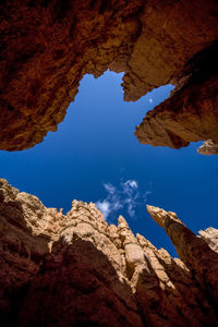 Rock formations along the trail at bryce canyon national park, utah.