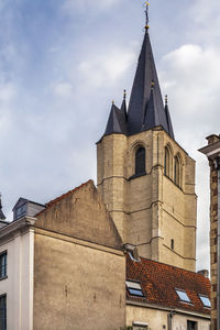 St john church is located was one of the richest parishes in mechelen, belgium