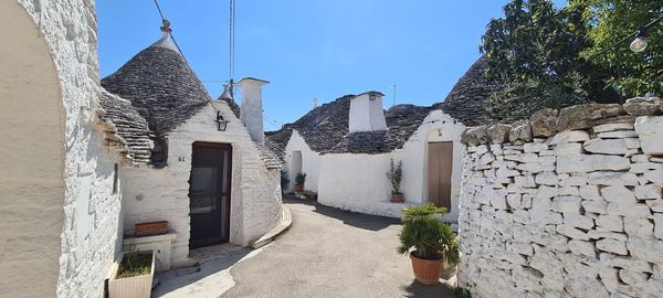 View of old ruins against sky