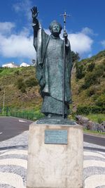 Statue against sky