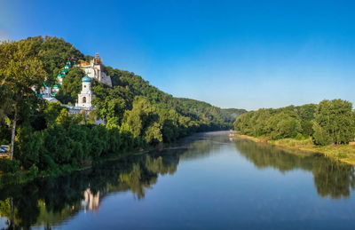 Seversky donets river near the svyatogorsk or sviatohirsk lavra on a sunny summer morning