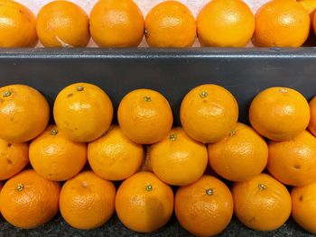 Close-up of oranges for sale in market