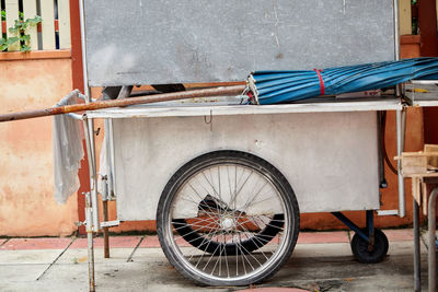 The food cart of street market was closed