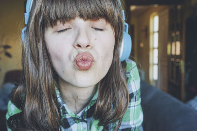 Close-up portrait of teenage girl