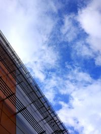 Low angle view of skyscraper against sky