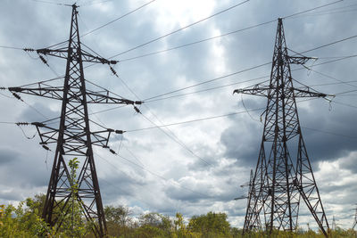 High-voltage transmission lines, metal supports, concrete poles