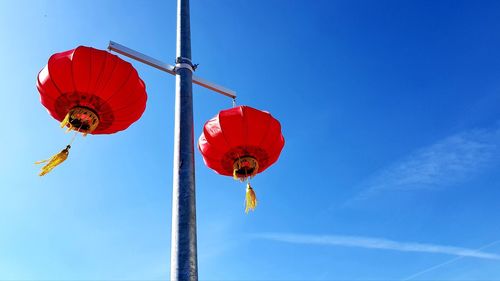 Red chinese ballons