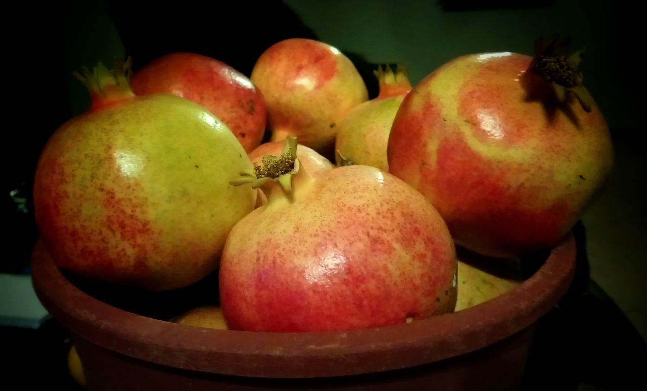 fruit, food and drink, food, healthy eating, freshness, close-up, apple - fruit, no people, red, indoors, nature, day