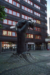 Sculpture of statue