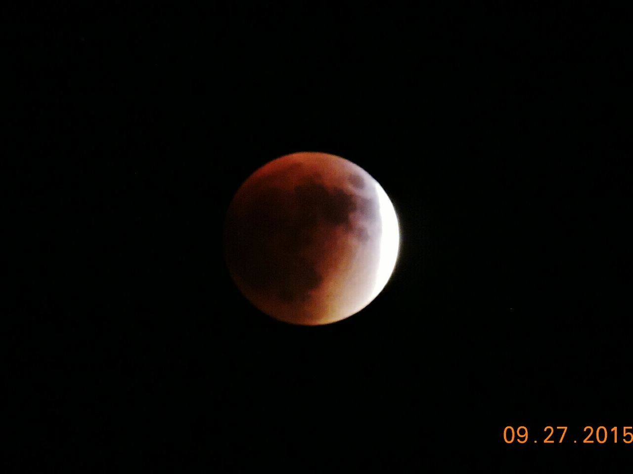 VIEW OF MOON IN THE DARK