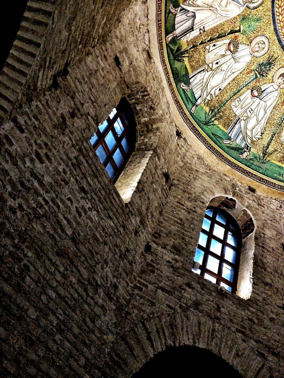 CLOSE-UP LOW ANGLE VIEW OF WINDOW IN TEMPLE