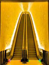 Illuminated yellow light