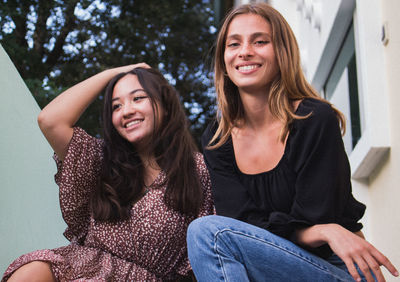 Portrait of a smiling young woman