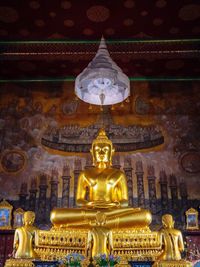 Statue of buddha in temple