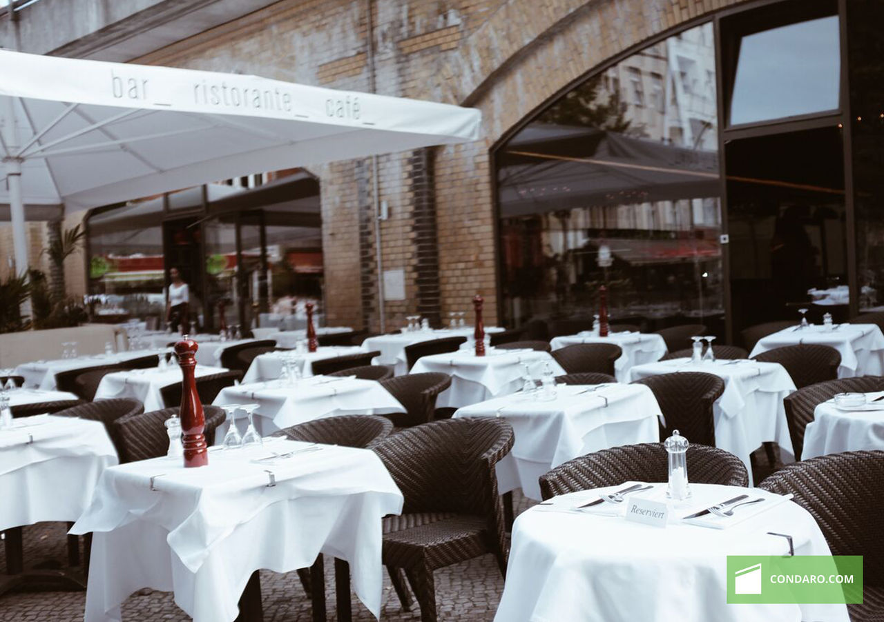 EMPTY CHAIRS IN RESTAURANT