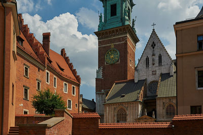 Wawel castle - the seat and necropolis of polish kings