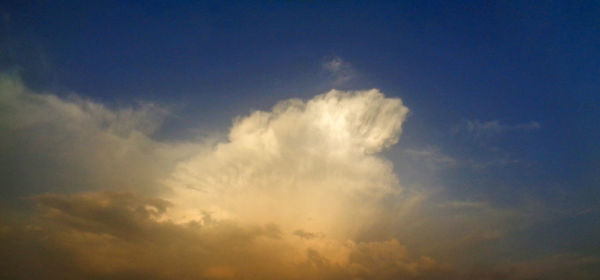 Low angle view of clouds in sky