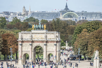  aerial view of the arch of triumph of carousel in paris