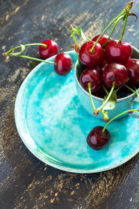 High angle view of tomatoes in bowl on table