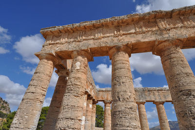 Low angle view of old ruins against clear sky