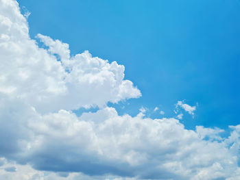 Low angle view of clouds in sky