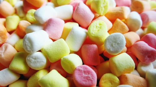 Full frame shot of colorful marshmallows