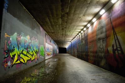 Graffiti on tunnel