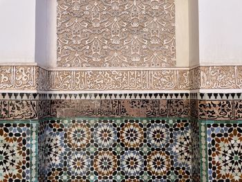 Tiles and scupltures, moroccan palace and craft