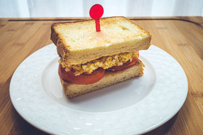 Close-up of cake in plate on table