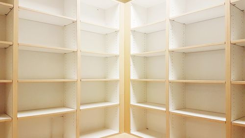 Full frame shot of patterned wall in building