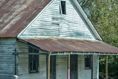 Exterior of old barn on building