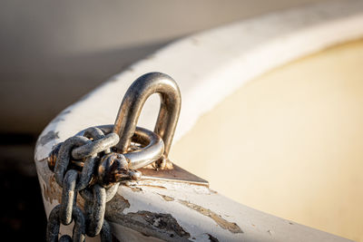 Close-up of rope tied on metal