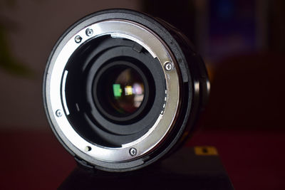 Lens camera