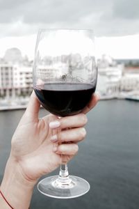 Red wine glass 